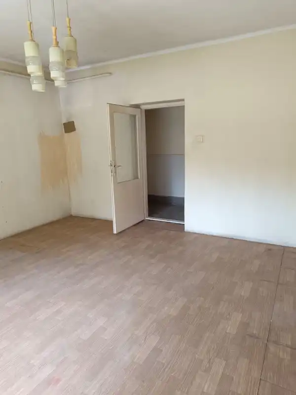 Eladó családi ház, Eger-Felnémet 2 szoba 70 m² 33.9 M Ft