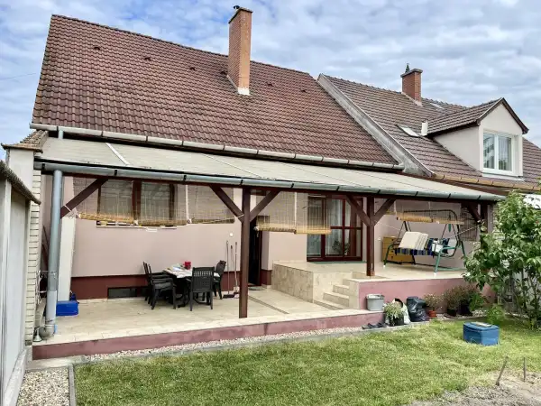 Eladó családi ház, Eger 2 szoba 105 m² 77.9 M Ft