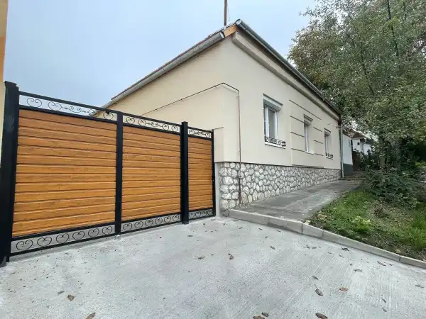 Eladó családi ház, Eger 4 szoba 90 m² 109 M Ft