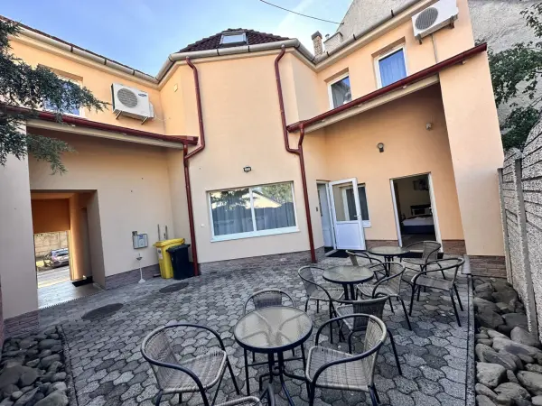 Eladó hotel, szálloda, Eger 6 szoba 167 m² 120 M Ft